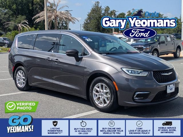 2023 Chrysler Pacifica Touring L