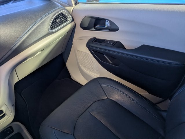 2021 Chrysler Pacifica Hybrid Hybrid Touring L