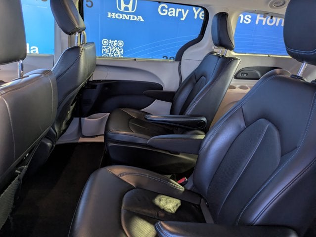 2021 Chrysler Pacifica Hybrid Hybrid Touring L