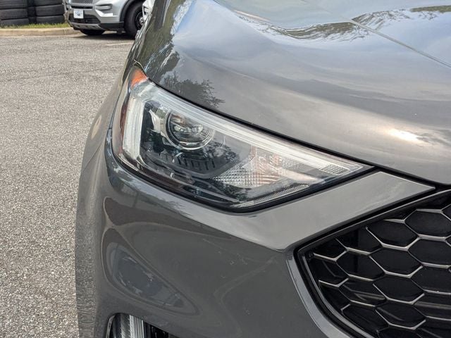 2021 Ford Edge ST Line