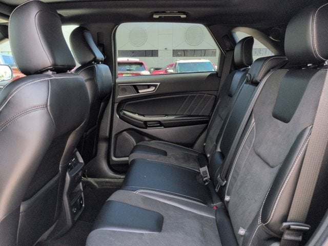 2022 Ford Edge ST