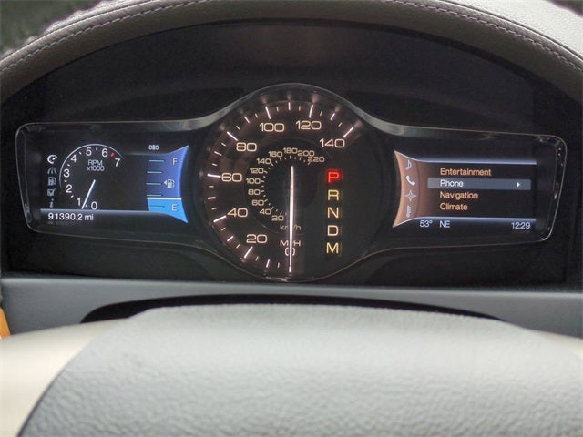 2011 Lincoln MKX Base