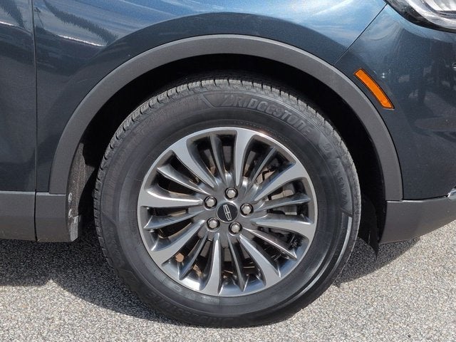 2022 Lincoln Nautilus Standard