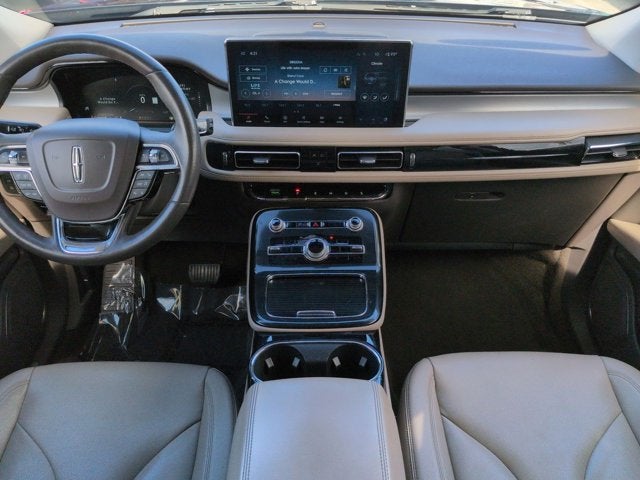 2022 Lincoln Nautilus Standard