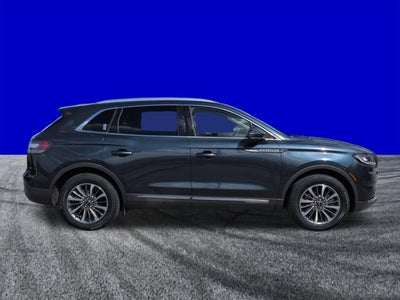 2022 Lincoln Nautilus Standard