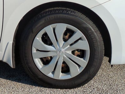 2021 Nissan Versa 1.6 S