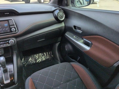 2019 Nissan Kicks SR