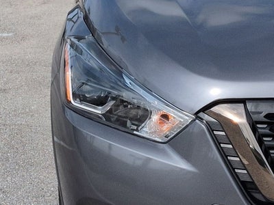 2019 Nissan Kicks SR