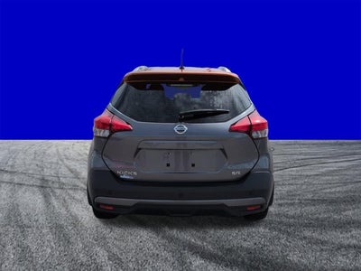 2019 Nissan Kicks SR