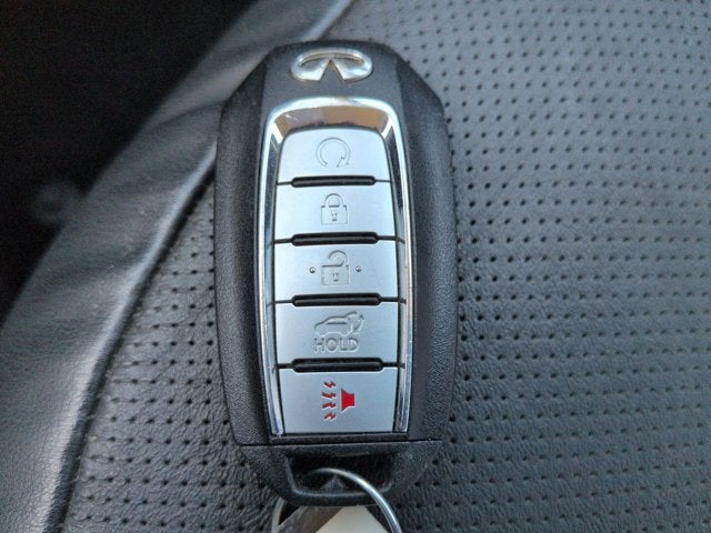 2022 INFINITI QX50 LUXE