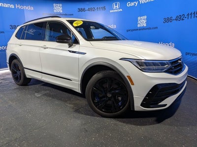 2023 Volkswagen Tiguan SE R-Line Black