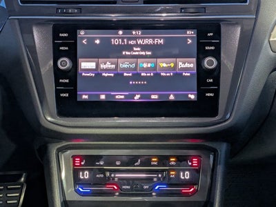 2023 Volkswagen Tiguan SE R-Line Black