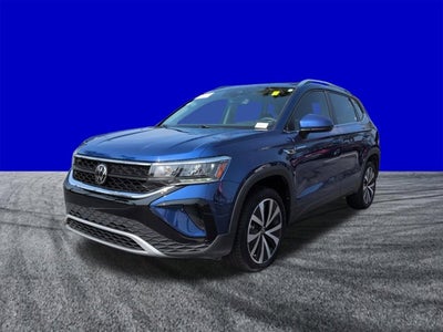 2024 Volkswagen Taos SE