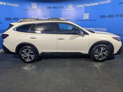 2022 Subaru Outback Touring