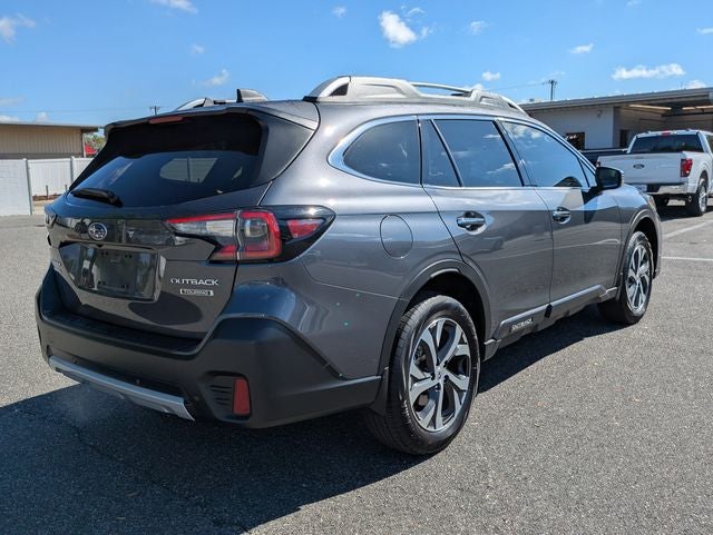 2022 Subaru Outback Touring