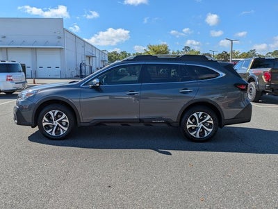 2022 Subaru Outback Touring
