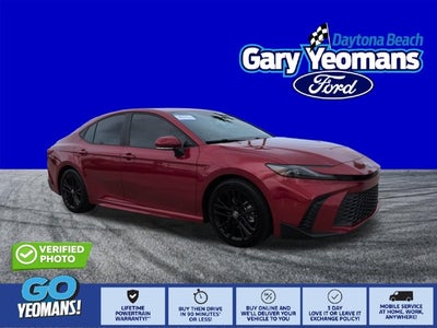 2025 Toyota Camry SE