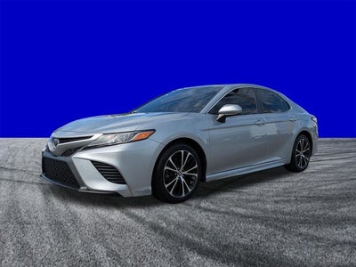 2020 Toyota Camry SE