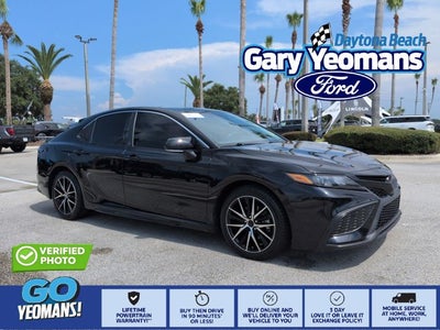 2024 Toyota Camry SE