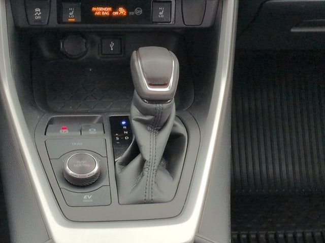 2021 Toyota RAV4 Hybrid XLE Premium