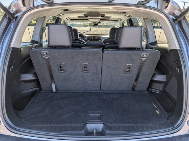 2021 Honda Pilot Touring 8-Passenger