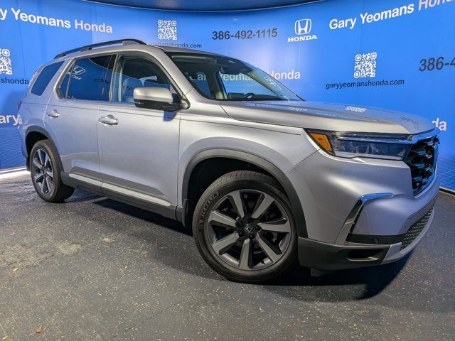 2024 Honda Pilot Touring 2WD's photo
