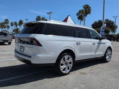 2025 Lincoln Navigator L Reserve