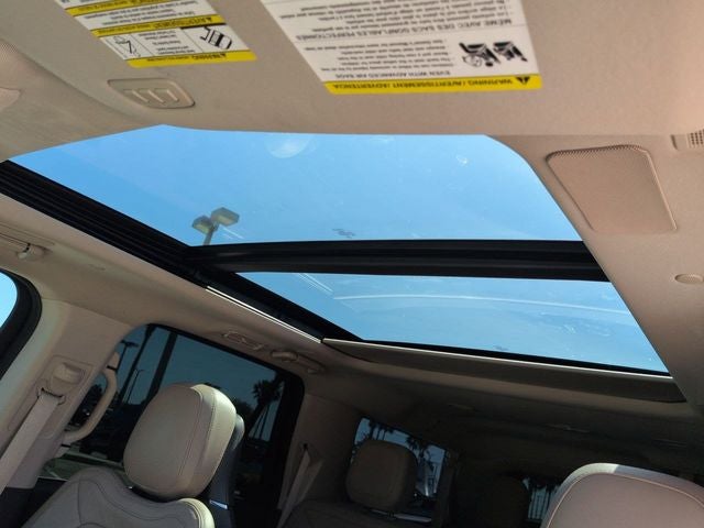 2023 Lincoln Navigator L L Reserve