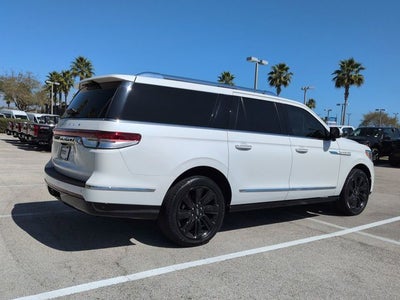 2023 Lincoln Navigator L L Reserve