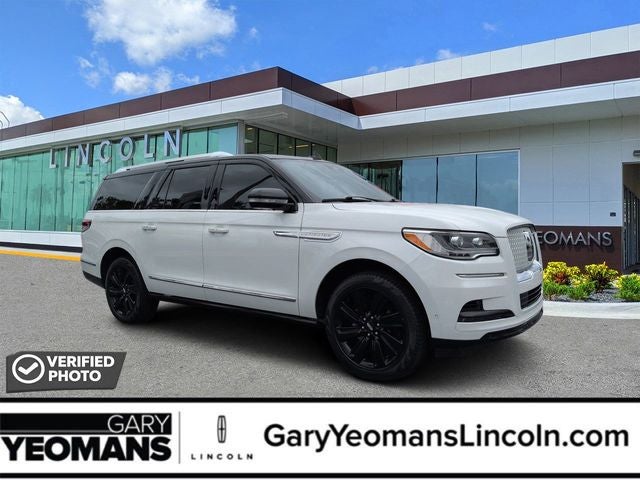 2022 Lincoln Navigator L Reserve
