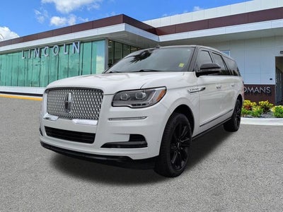 2022 Lincoln Navigator L Reserve