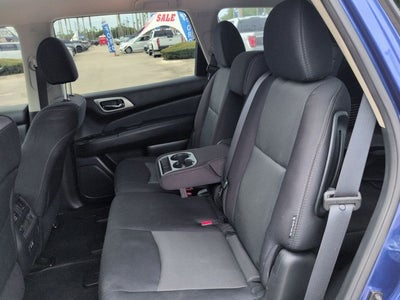 2020 Nissan Pathfinder S