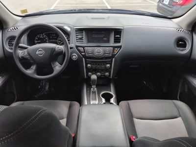 2020 Nissan Pathfinder S