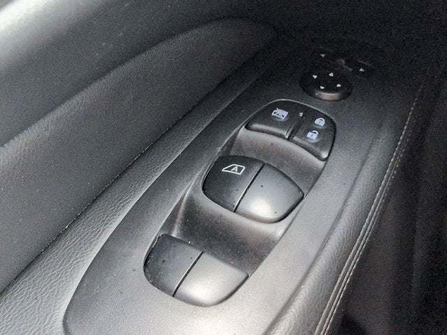 2020 Nissan Pathfinder S