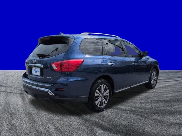 2020 Nissan Pathfinder S