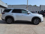 2022 Nissan Pathfinder S
