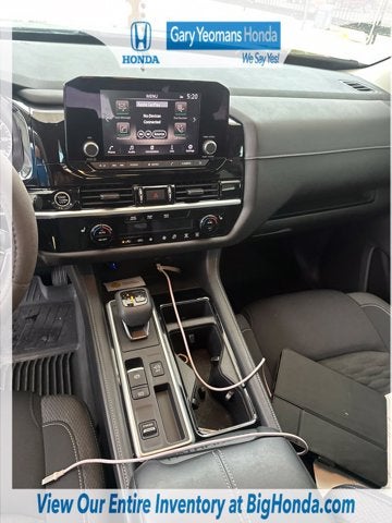 2022 Nissan Pathfinder SV