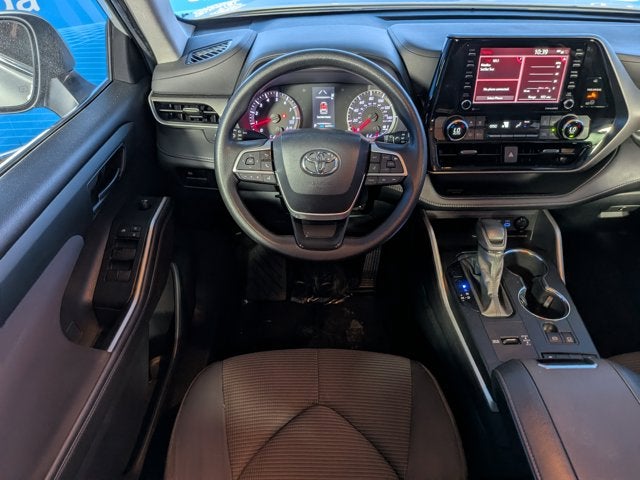 2022 Toyota Highlander L