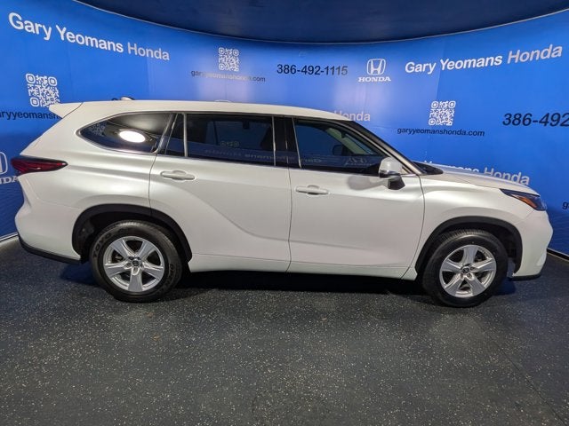 2022 Toyota Highlander L