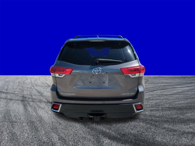 2017 Toyota Highlander Limited