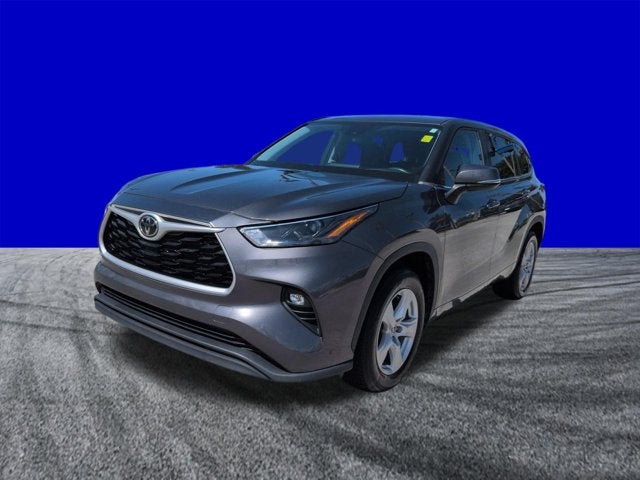 2023 Toyota Highlander LE
