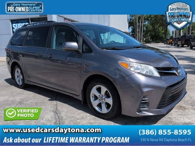 2018 Toyota Sienna LE