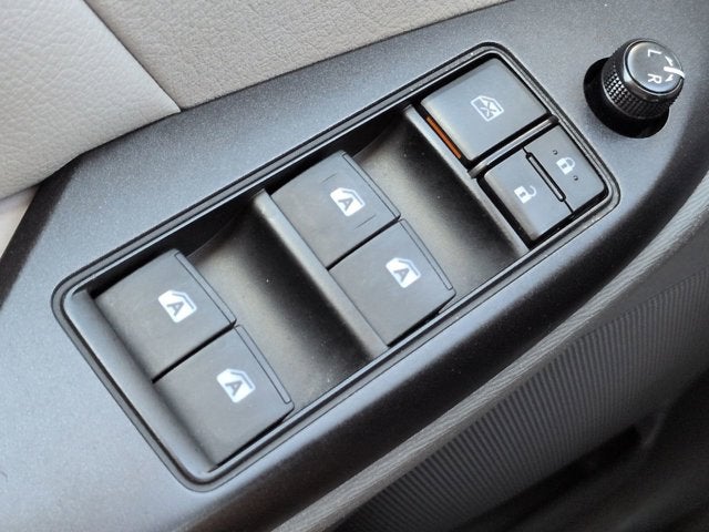 2018 Toyota Sienna LE
