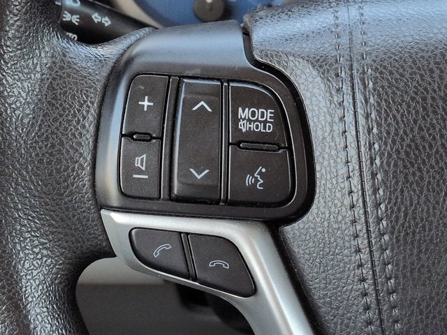 2018 Toyota Sienna LE