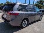 2018 Toyota Sienna LE