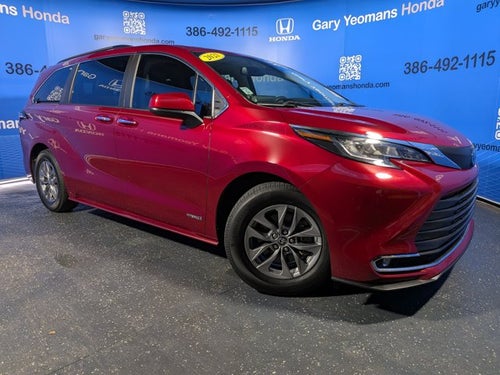 2021 Toyota Sienna XLE