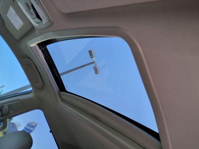 2017 Toyota Sienna XLE 8 Passenger