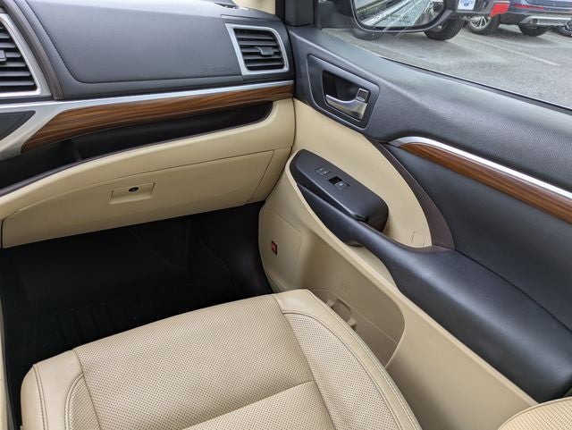 2018 Toyota Highlander Limited Platinum