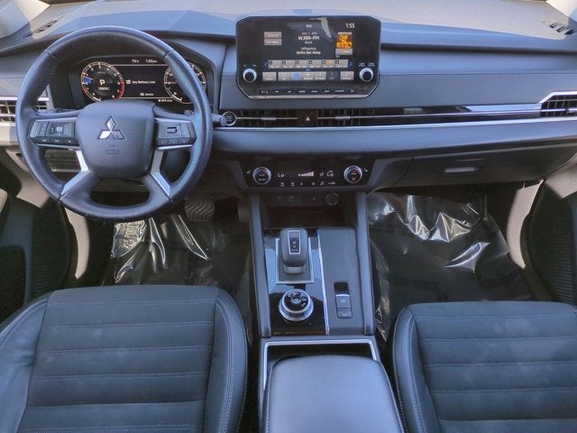 2022 Mitsubishi Outlander SE