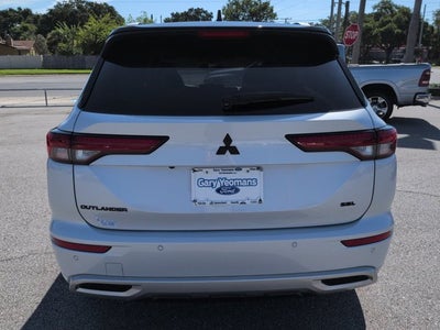 2023 Mitsubishi Outlander SEL